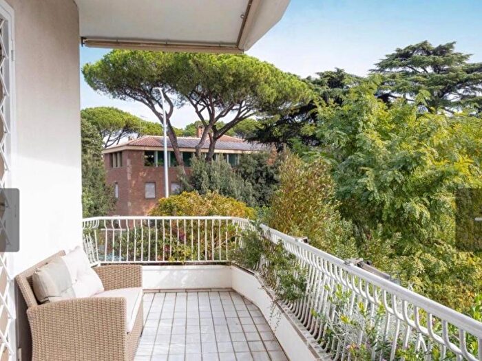 Appartamento con 6 locali in affitto in Aventino, Roma