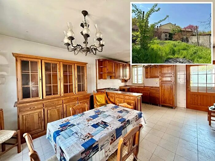 Casa con 8 locali in vendita in Via Borse, Alfonsine