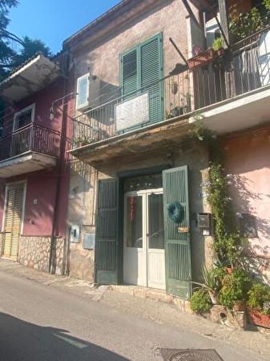 Casa trilocale in vendita in Via Amelio Mazzocchi, Cervinara