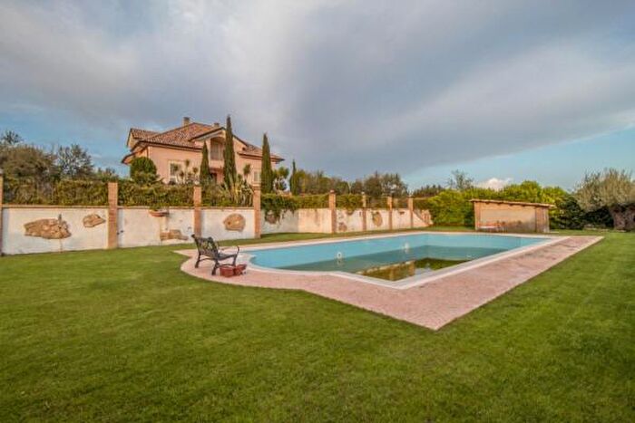 Casa con 6 locali in vendita in Ssbis, Enna