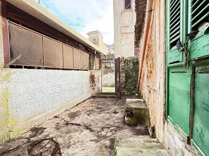 Appartamento bilocale in vendita in Cortile Gambino, Palermo