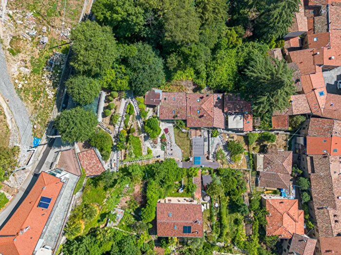 Casa con 5 locali in vendita in Via ai Monti, Albavilla