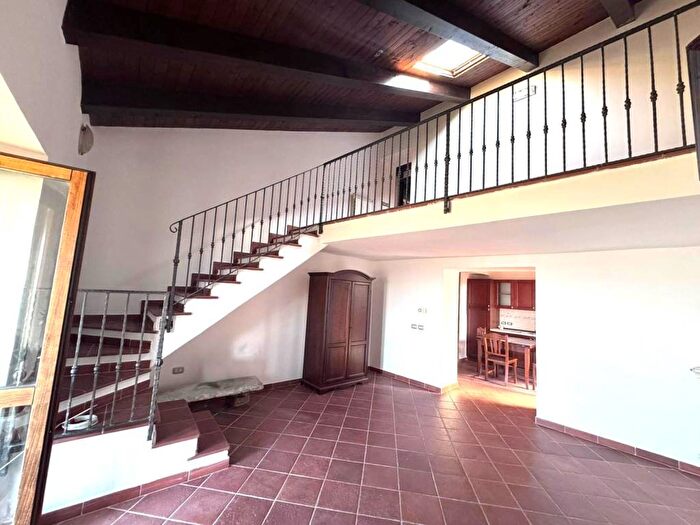 Appartamento con 5 locali in affitto in Corso Umberto I, Centro, Prignano Cilento