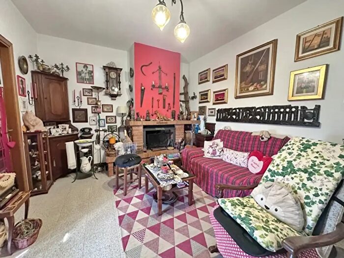 Appartamento trilocale in vendita in Gavorrano