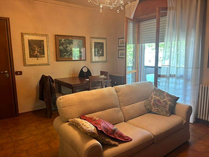 Appartamento trilocale in affitto in Via Gaetana Raffi, Montanara Cinghio, Parma