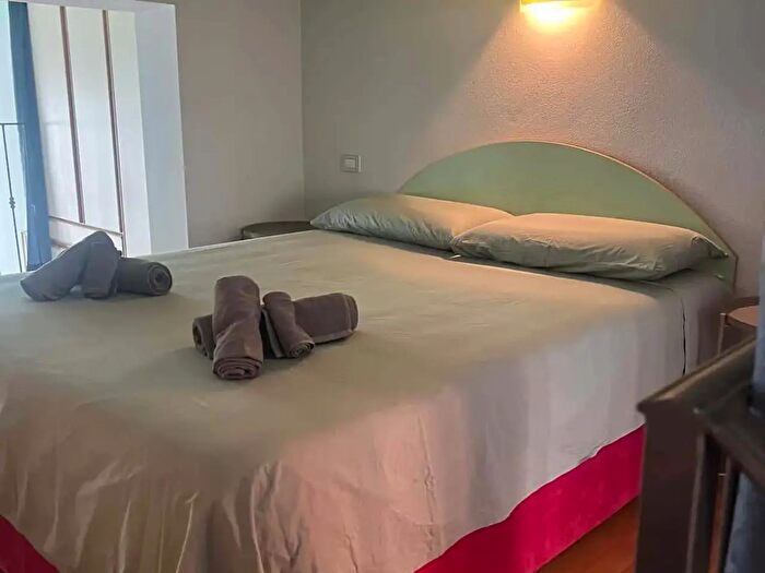 Appartamento monolocale in affitto in Via Alcuino, Milano