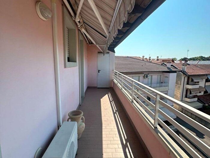 Appartamento trilocale in affitto in Via Bandiera Moro, Centro, Palmanova
