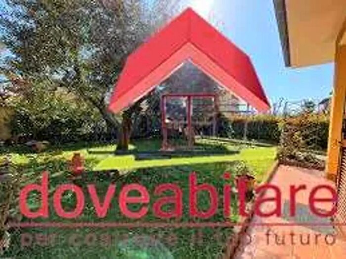 Casa con 5 locali in vendita in Pinerolo