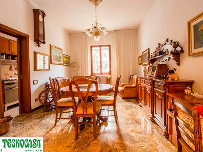 Appartamento con 5 locali in vendita in Via dei Mille, Casalecchio Di Reno