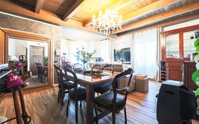 Casa quadrilocale in vendita in Via Pavaglione, Mordano