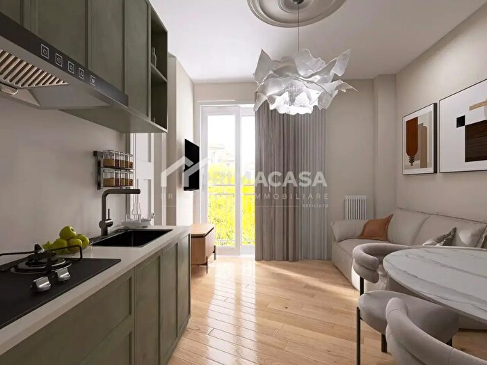 Appartamento bilocale in vendita in Viale Omero, Milano