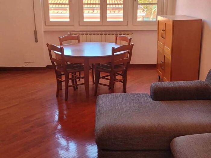 Appartamento quadrilocale in affitto in Piazza Dante, Centro Storico, Latina