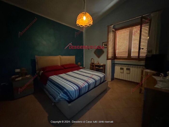 Casa con 6 locali in vendita in Carini