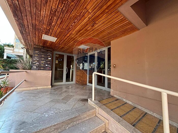 Appartamento bilocale in affitto in Via Resuttana, Palermo