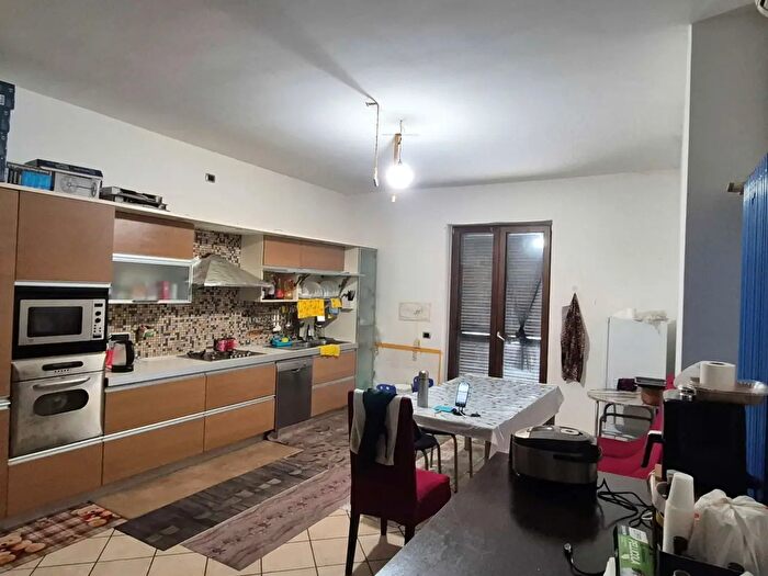 Appartamento con 5 locali in affitto in Ss Bis, Nola