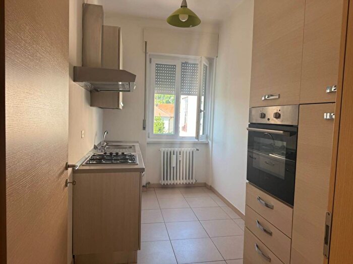 Appartamento bilocale in affitto in Via Giulio Crescenzi, Conca Fiorita, Bergamo