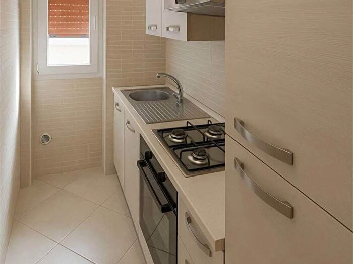 Appartamento trilocale in affitto in Via Trento, Mestre, Venezia
