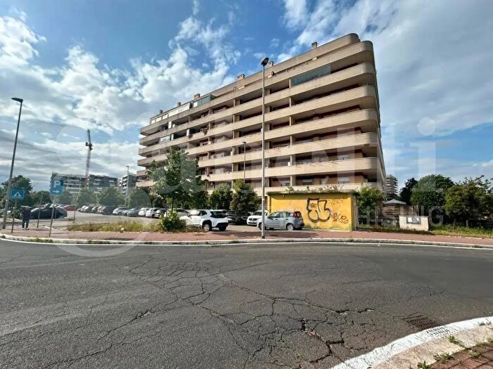 Appartamento monolocale in vendita in Via Enrico Bompiani, Roma