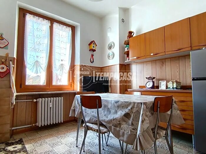 Appartamento trilocale in vendita in Via Ivrea, Biella