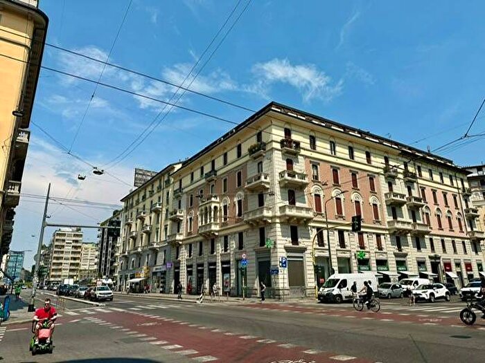 Appartamento bilocale in affitto in Via Nicola Piccinni, Buenos Aires, Milano
