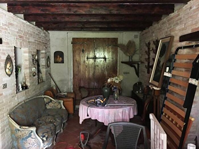 Casa con 6 locali in vendita in Strada Provinciale Padana Inferiore, San Giorgio Bigarello