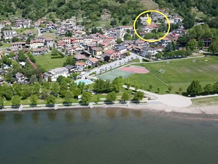 Appartamento trilocale in vendita in Via Montani, Sorico