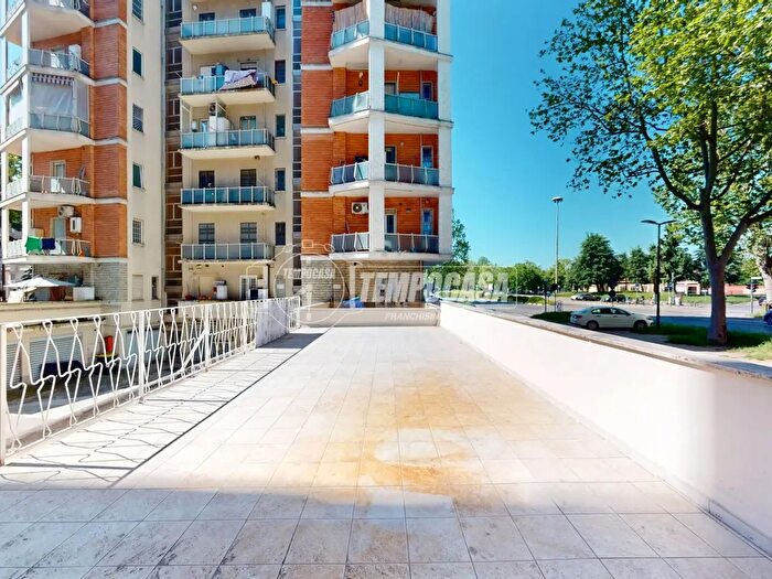 Appartamento trilocale in vendita in Corso Re Umberto, Torino
