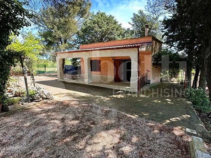Casa in vendita in Zona Rivoluzione, Corato