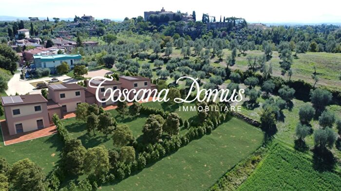 Casa con 5 locali in vendita in Siena Si, Siena