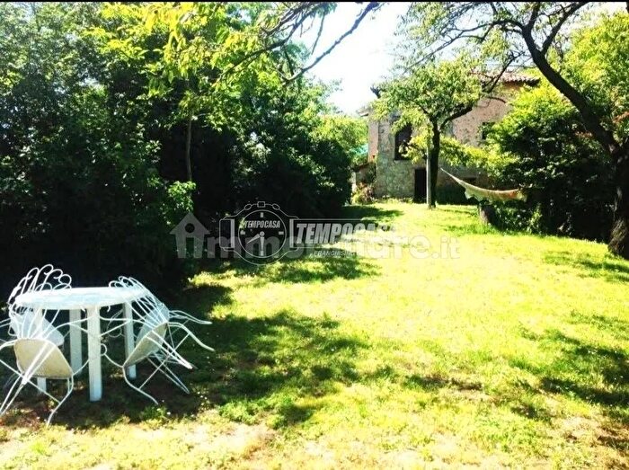 Casa con 5 locali in vendita in Via Giugnano, Gaggio Montano