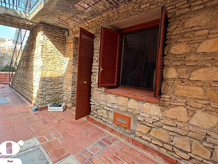 Appartamento bilocale in vendita in Patti Marina, Patti