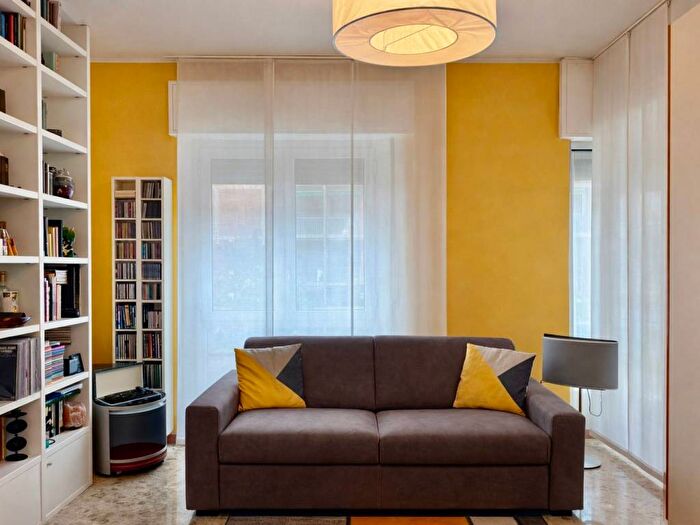 Appartamento bilocale in affitto in Via Fra Cristoforo, Cantalupa San Paolo, Milano