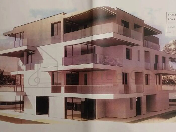 Appartamento trilocale in vendita in Viale Italia, Cervia