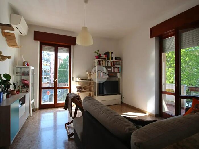 Appartamento quadrilocale in vendita in Via Gidino, Verona