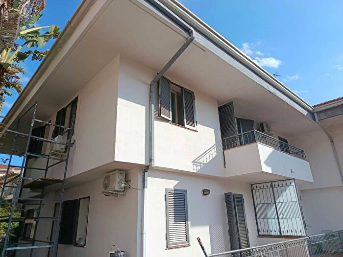 Casa con 6 locali in affitto in Via Concetto Marletta, Aci Trezza, Aci Castello