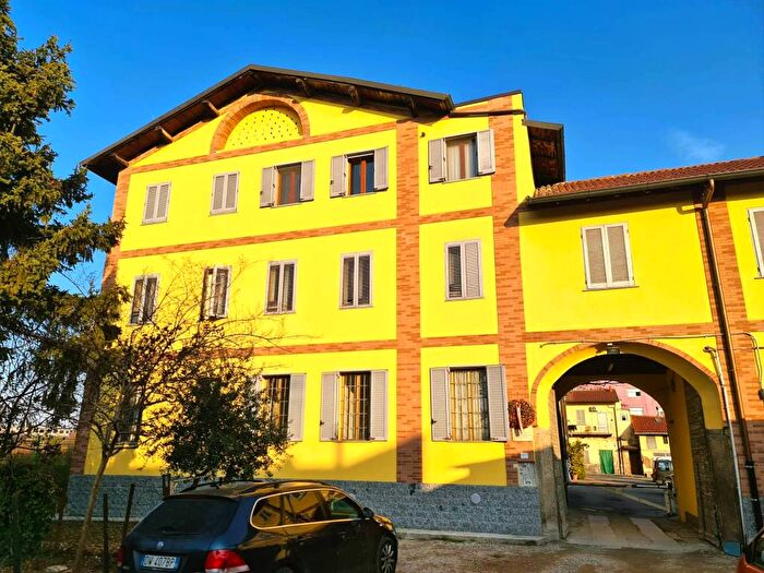 Appartamento trilocale in affitto in Via Bovisasca, Bovisa, Milano