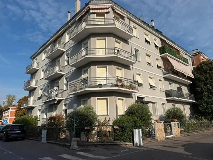 Appartamento trilocale in vendita in Via Pietro Rubini, Parma
