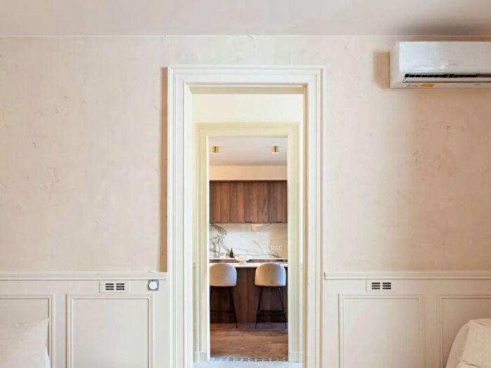 Appartamento bilocale in affitto in Garibaldi Corso Como, Milano