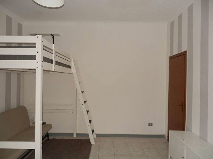 Appartamento monolocale in affitto in Viale Monza, Rovereto, Milano