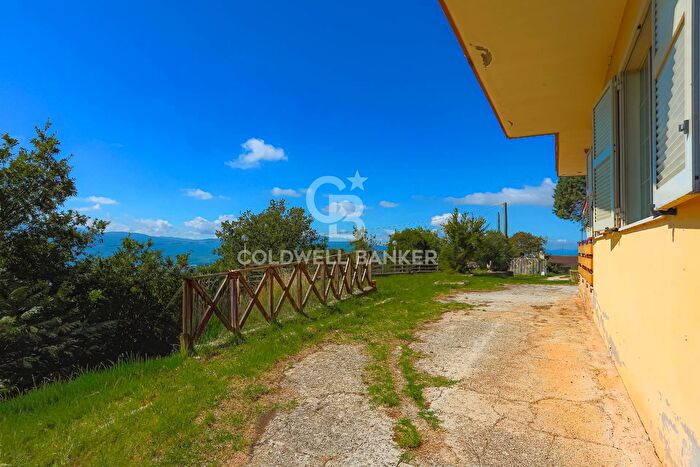 Casa con 10 locali in vendita in Belvedere Castellone, Anagni