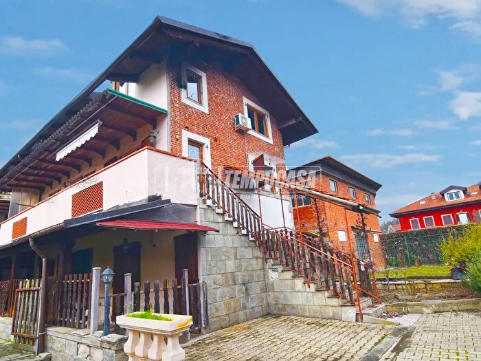 Appartamento quadrilocale in vendita in Via Italia C, San Raffaele Cimena