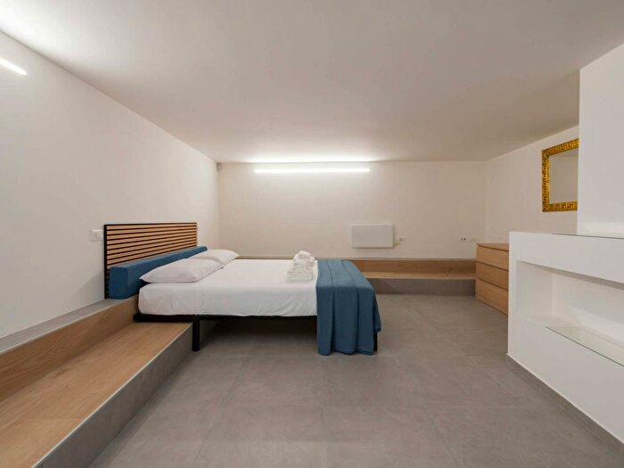 Appartamento monolocale in affitto in Via Privata Chieti, Sempione, Milano