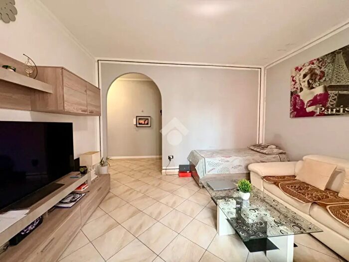 Appartamento trilocale in vendita in Corso Asia, Verdellino