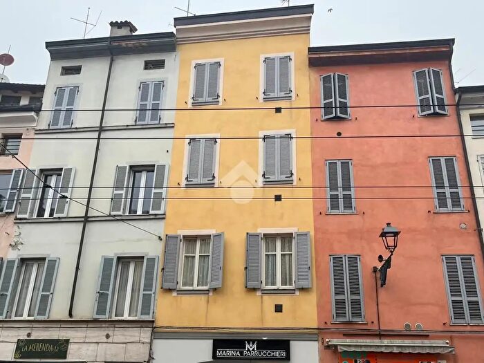 Appartamento bilocale in vendita in Strada Massimo d'Azeglio, Parma