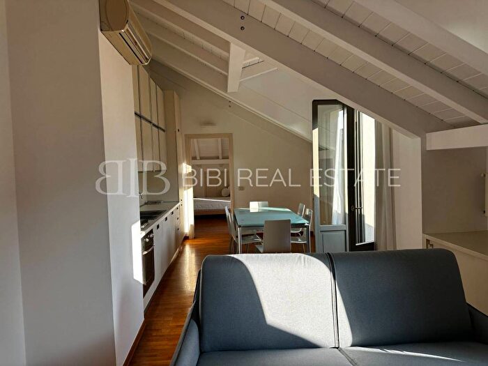 Casa trilocale in affitto in Via Correggio, De Angeli, Milano
