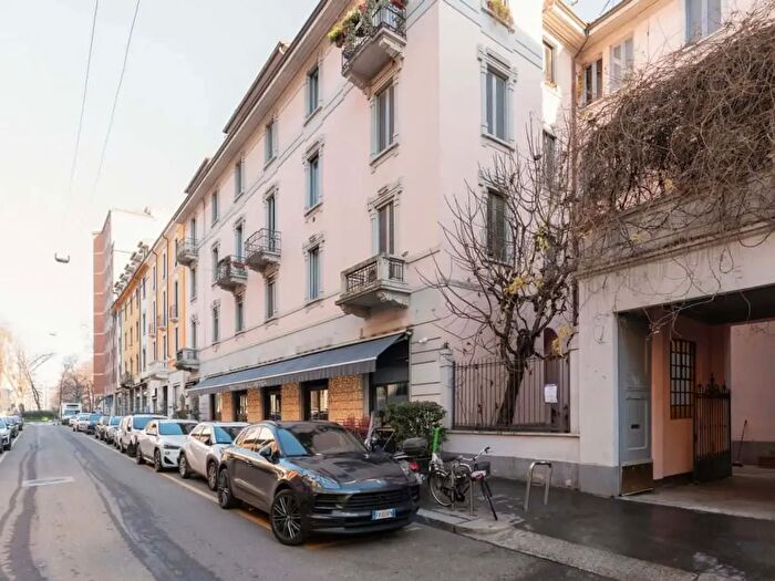 Appartamento monolocale in affitto in Via Montevideo, Milano