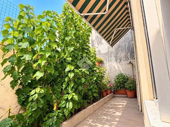 Appartamento quadrilocale in vendita in Via di Valesio, Lecce
