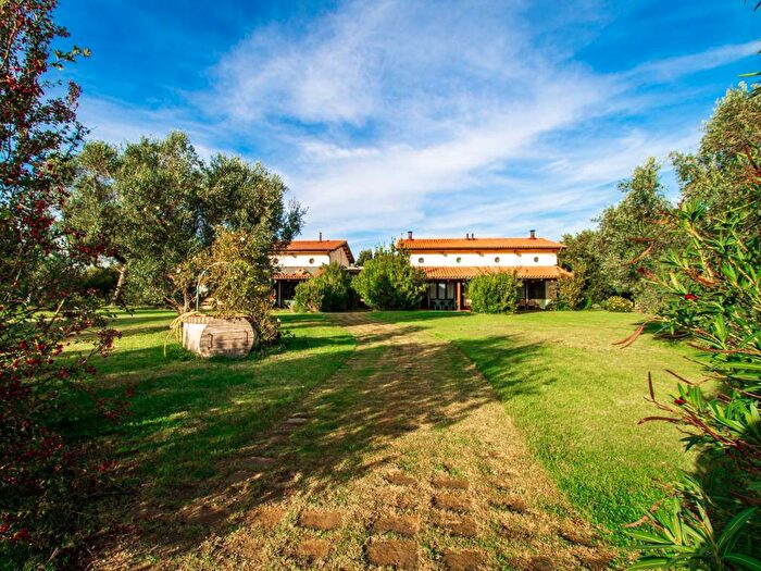 Casa quadrilocale in affitto in Strada Tavolaro, Montalto di Castro