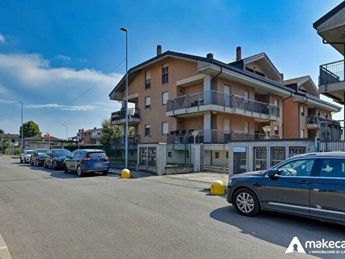 Appartamento trilocale in vendita in Via Premi Nobel, Cervignano D'Adda