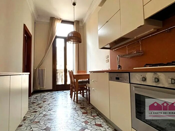 Appartamento trilocale in affitto in Piazza delle Erbe, Vicenza